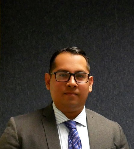 Dr. Gonzalo Santos López